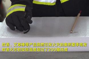 ?这……赛前热身莱昂纳德一分钟没投丢